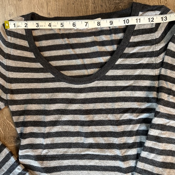 Zara Dress Sweater Silver/Gray Stripe Plunging Neckline Stretch Soft Midi Size M - Picture 8 of 12